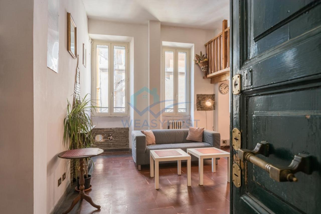 Warm Nest In The Old Building Of Piazza Navona Lejlighed Rom Eksteriør billede